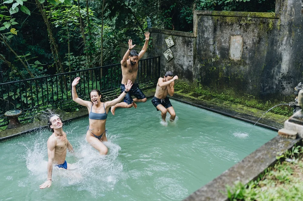 vinyasa yoga teacher training in bali