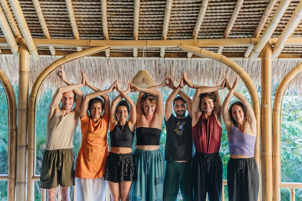 yoga teacher training in indonesia