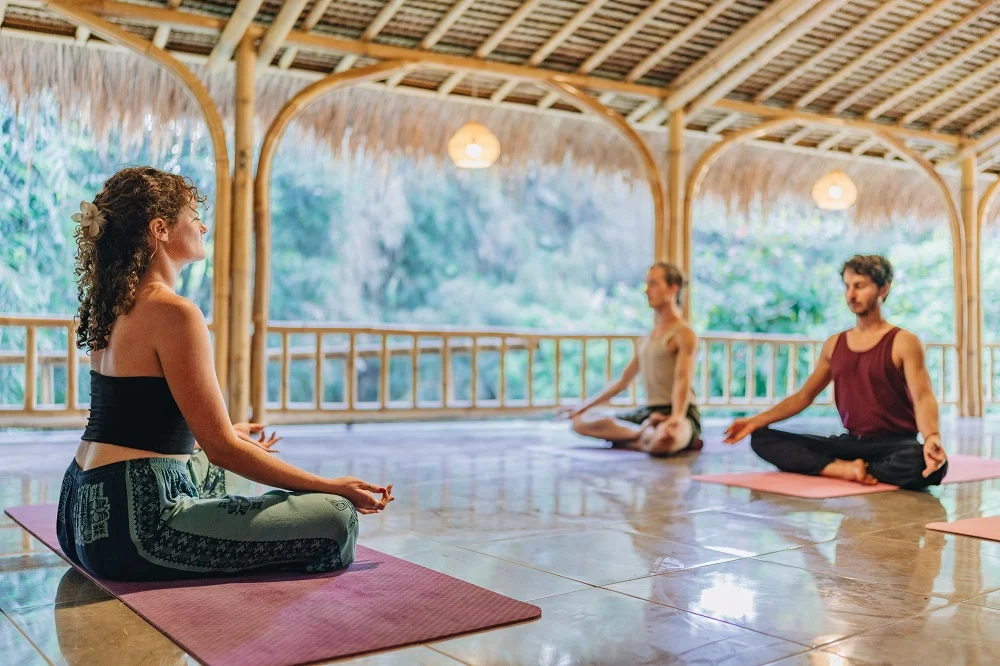 yoga school in bali