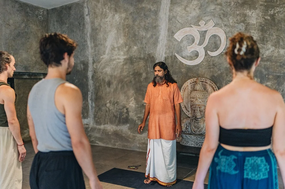 vinyasa yoga teacher training in bali