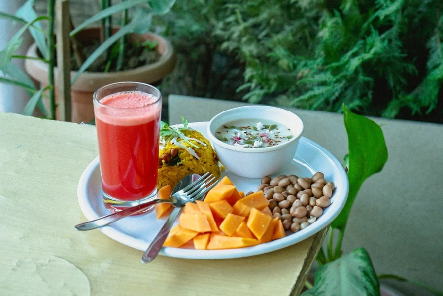 Sattvic vegetarian meal at Samadhi Yoga Ashram, Bali - view 2