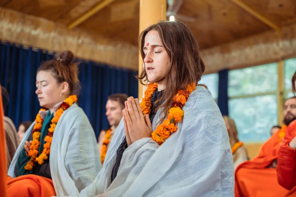 The Hare Krishna mantra, also - Samadhi Yoga Ashram