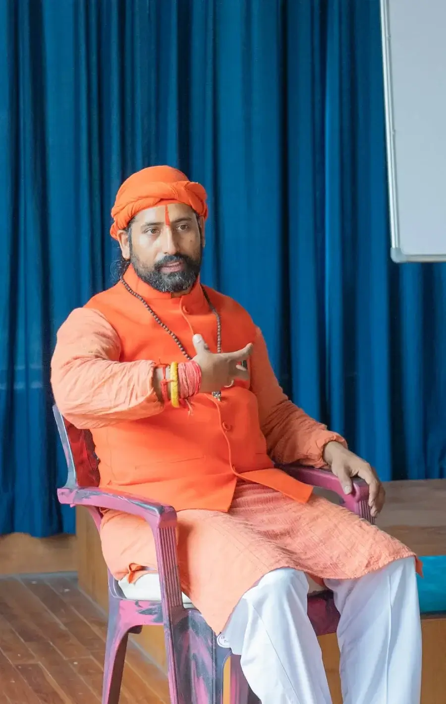 Mandeep Bhatt — Pranayama and Kundalini Yoga