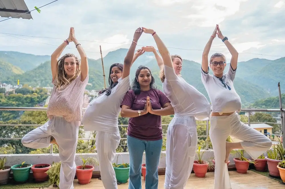 Temple Visit and Cultural Experience in Rishikesh