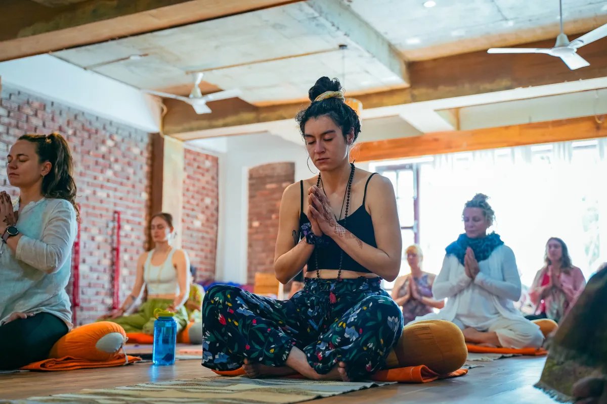 Meet Canadian Yoga Teacher who came to India to learn Yoga now